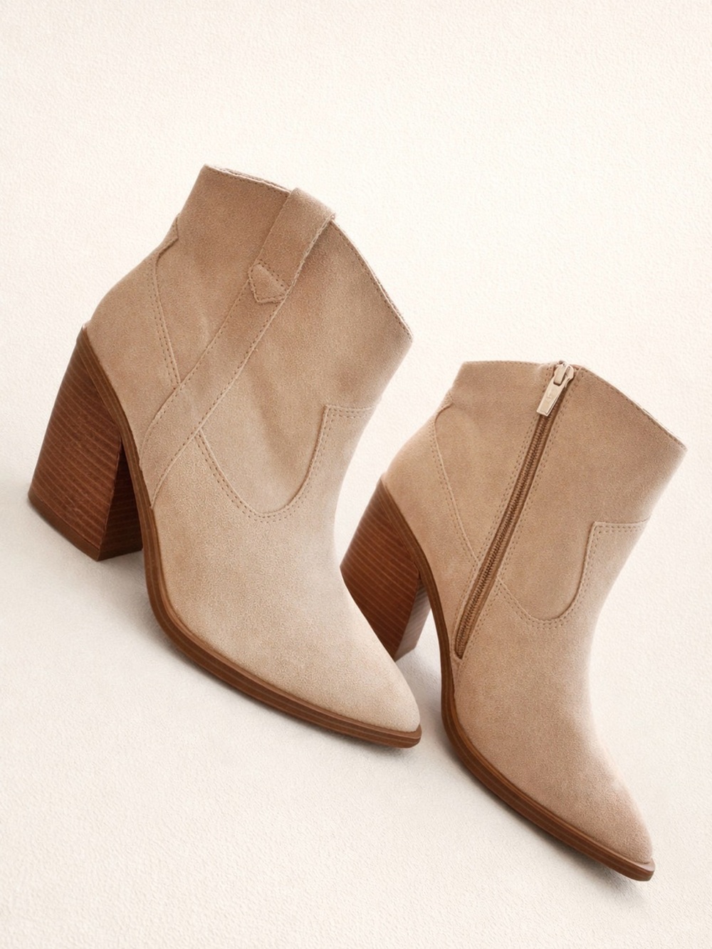 Vince Camuto Gredile Beige Suede Leather Ankle Booties NWOT